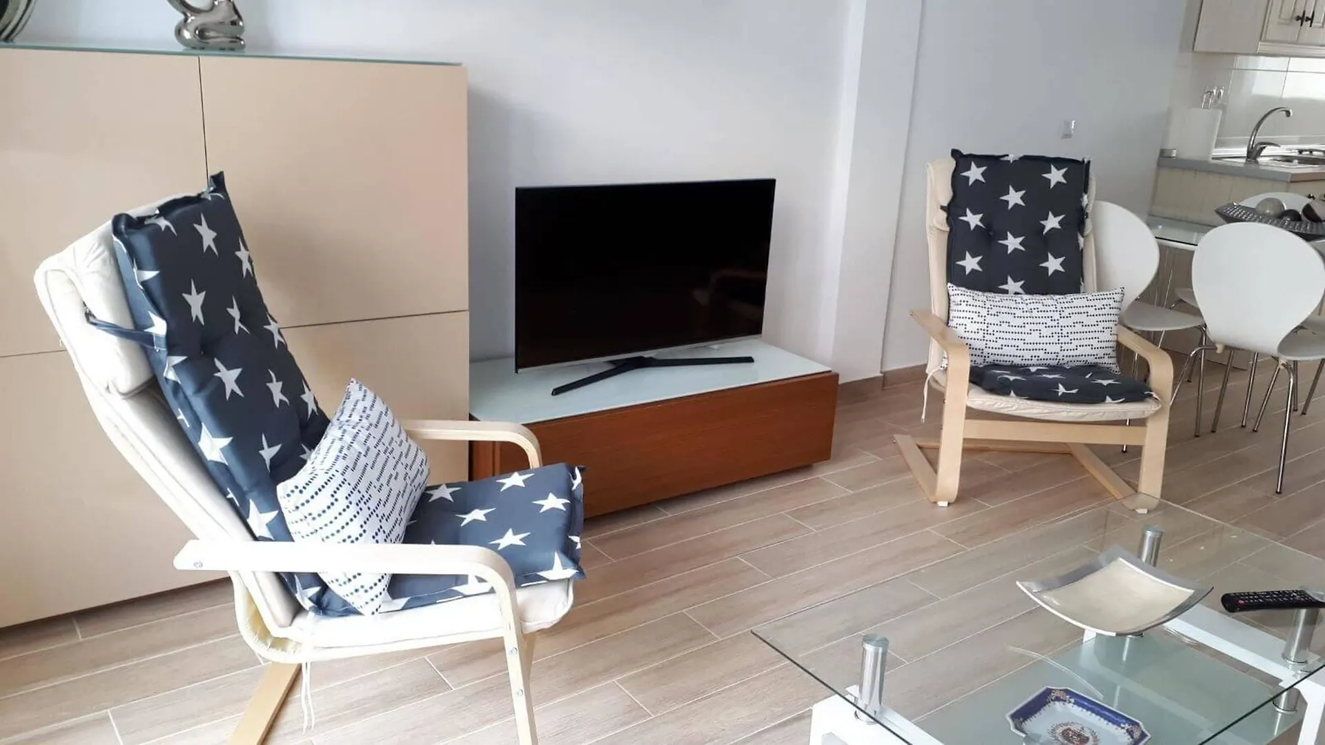 Apartment With 3 Bedrooms In Fuengirola, With Furnished Terrace - 10 M  Fuengirola