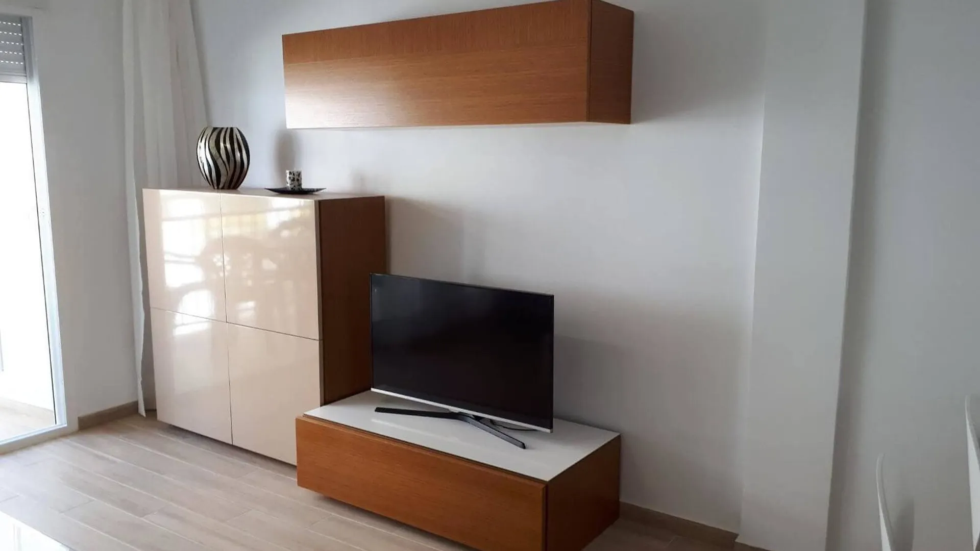 Apartment With 3 Bedrooms In Fuengirola, With Furnished Terrace - 10 M 0*, Fuengirola Spain