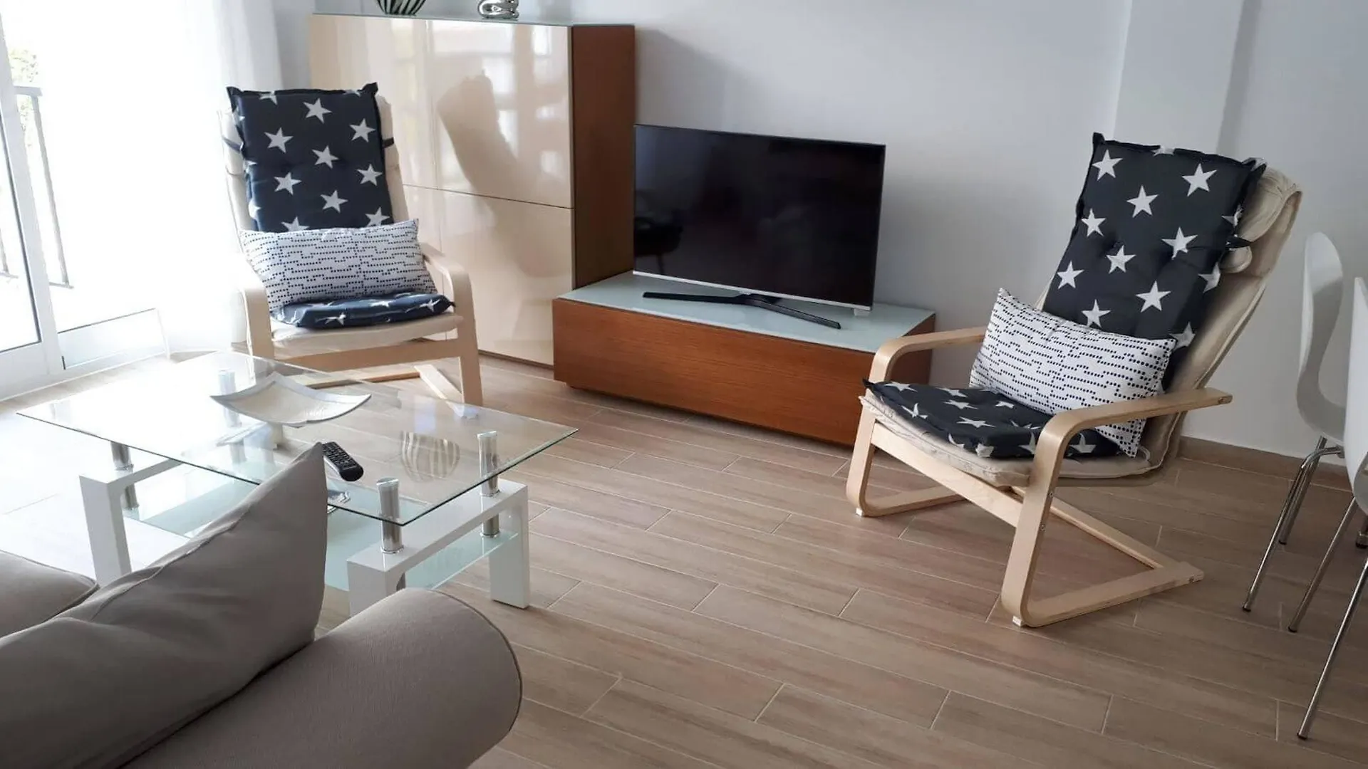 Apartment With 3 Bedrooms In Fuengirola, With Furnished Terrace - 10 M
